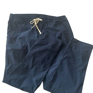 Lands’ End Navy Blue Pull-on Pants with Drawstring (size XL)